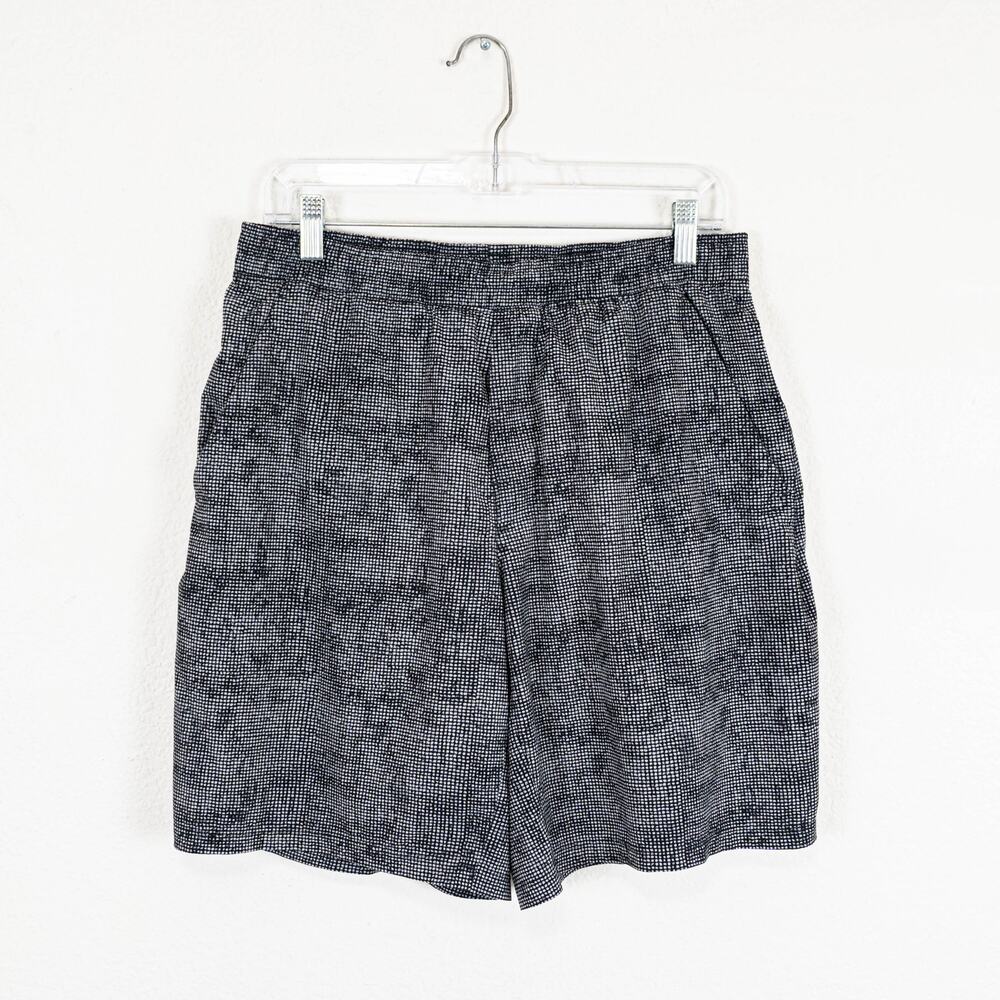 Lululemon Pace Breaker lined Shorts Black Gray size Large